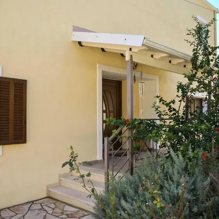Aloni By About Paxos * Boikatika